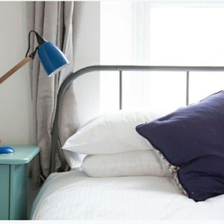 Beautiful And Bright !! Town/Harbour Apartment #2 Penzance Extérieur photo