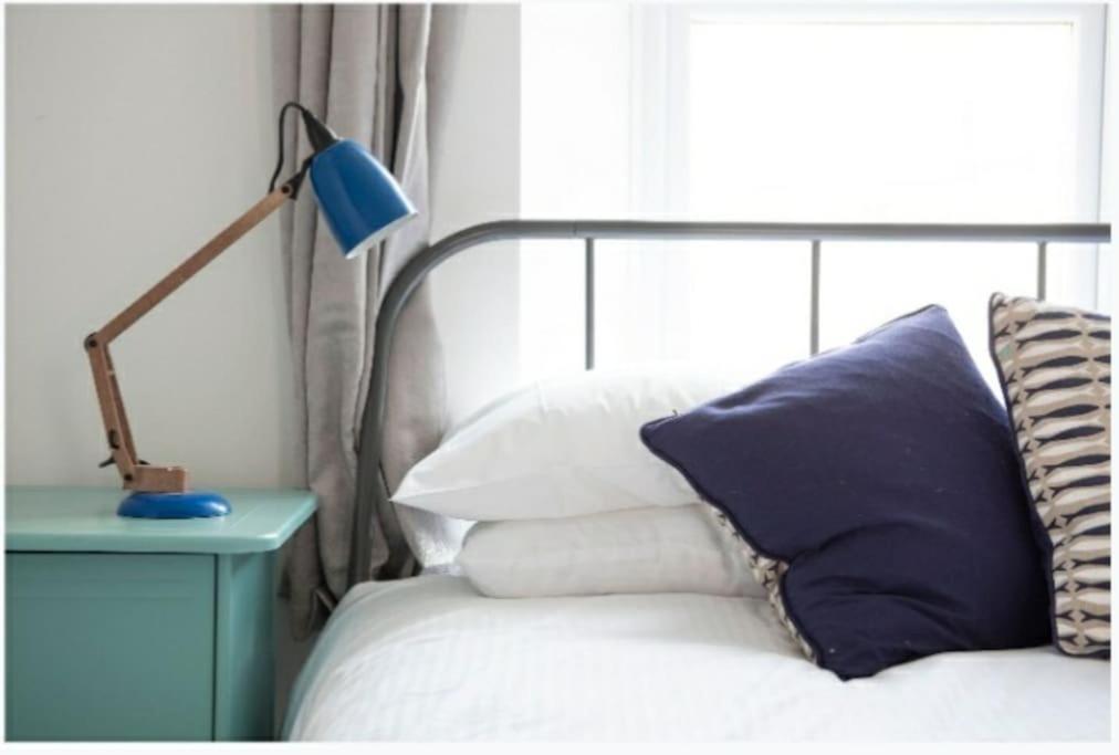 Beautiful And Bright !! Town/Harbour Apartment #2 Penzance Extérieur photo